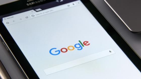 Onko Googlesta oikeinkirjoituksen apuvälineeksi? - Kielikello
